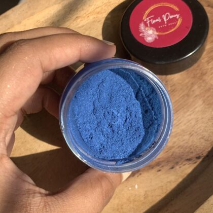 Pearl Powder Pigments jar in the shade 'Cobalt Blue'.