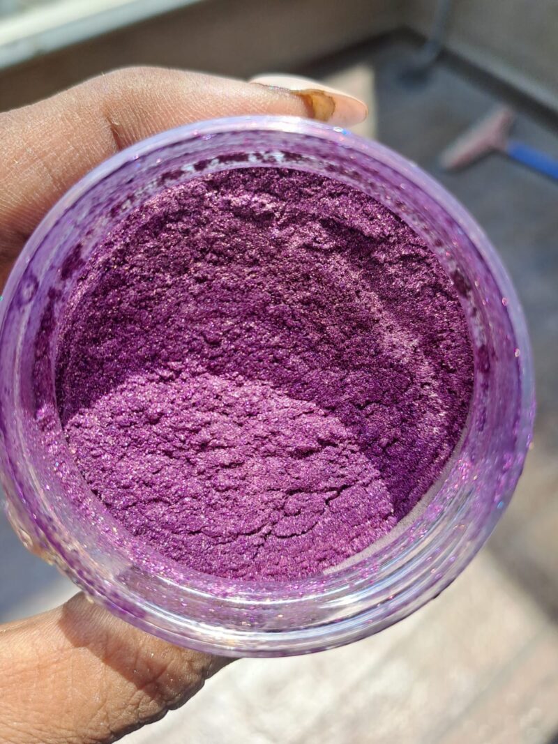 Purple pearl powder pigment resin art