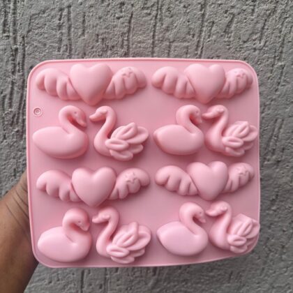 Swan candle mould