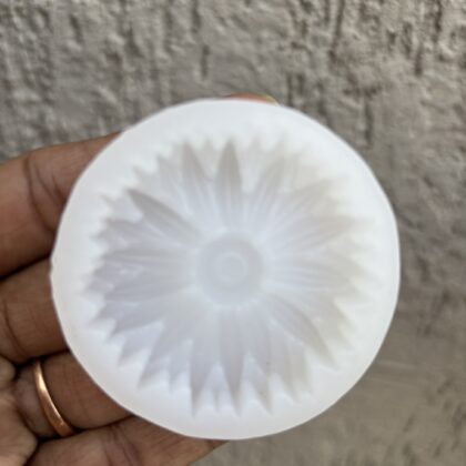 Sunflower candle mould