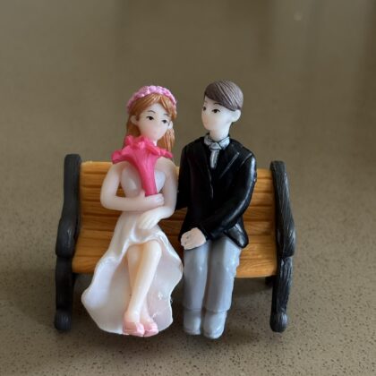 Couple on bench miniature