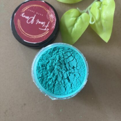 Green blue pearl pigment